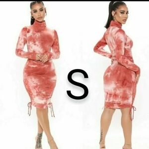 Tie-Dye Long Sleeve Dress